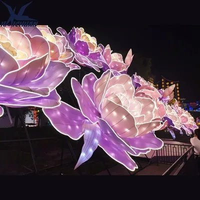 Cvjetna svilena lampa